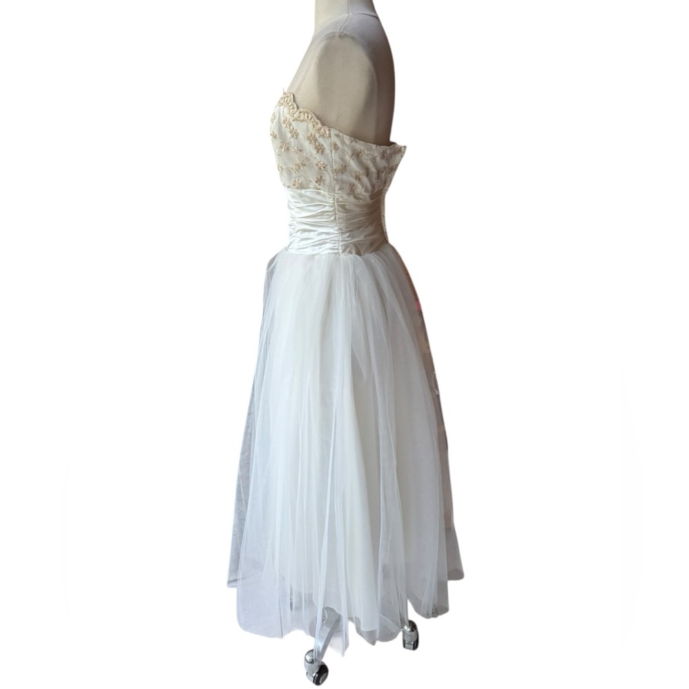 1980s/90s Jessica McClintock for Gunne Sax Off White Embroidered Satin Tulle Par - Picture 7 of 11